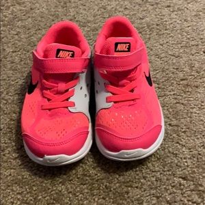 Nike tennis’s shoes.